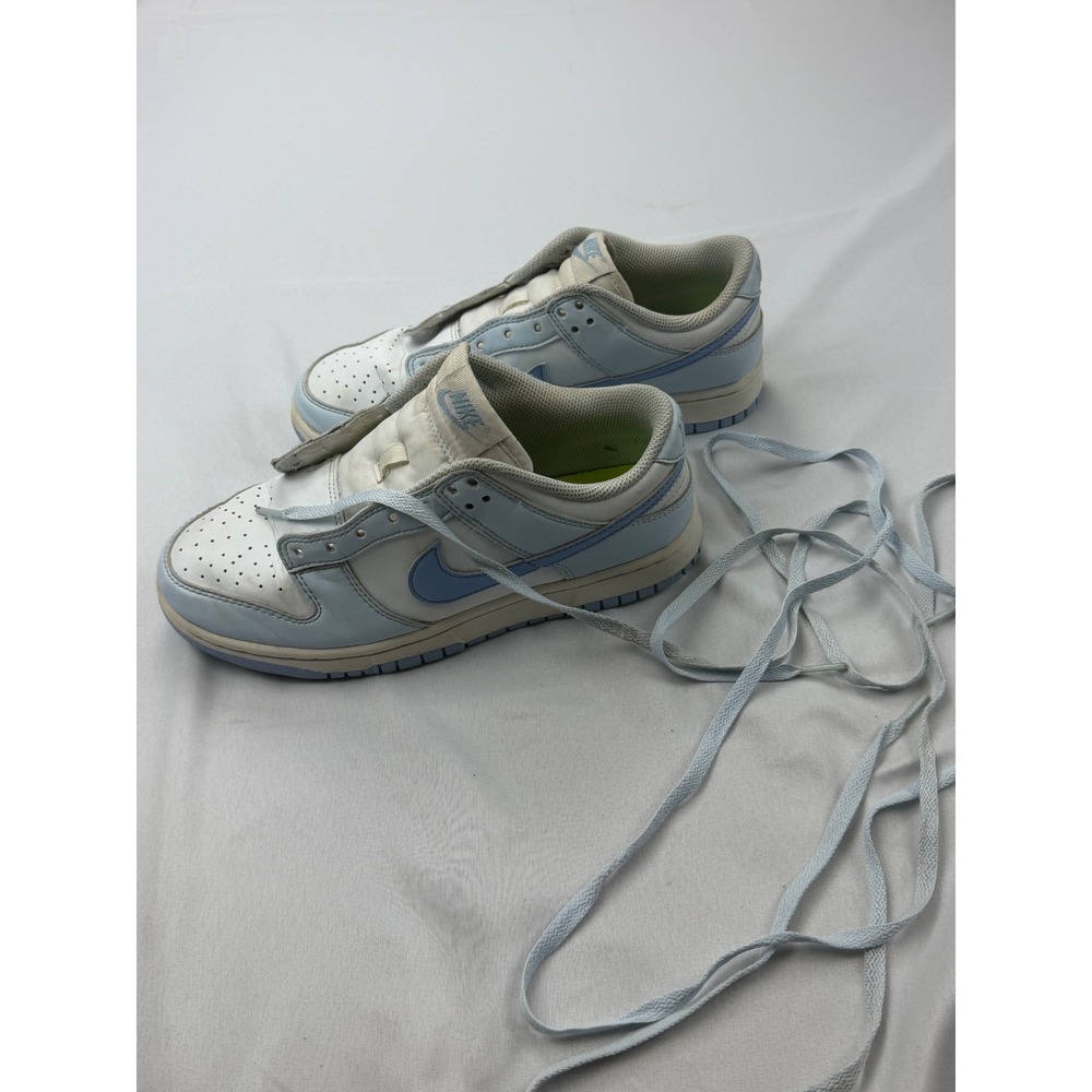 Nike Dunk Low Sneakers Womens 7.5 Light Blue White DD1873-400 Low Top Shoes